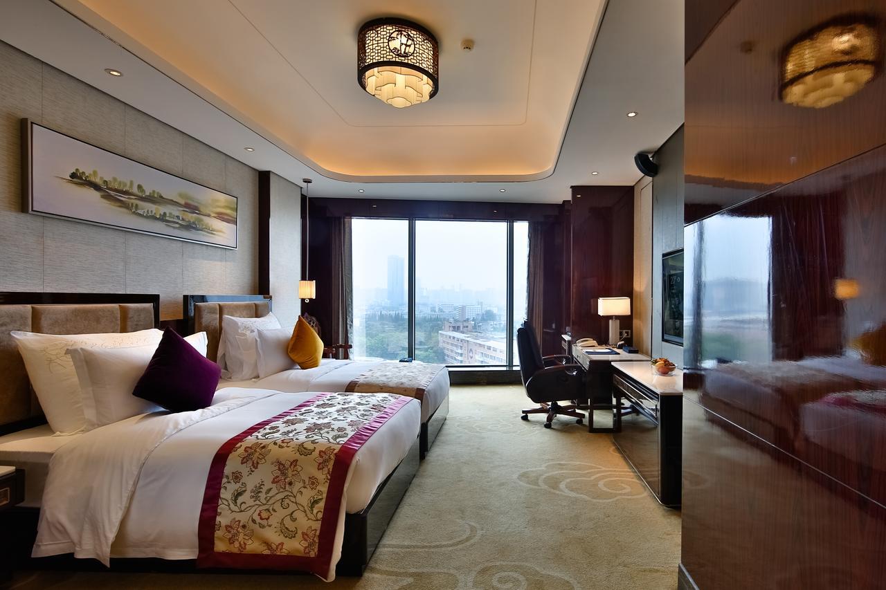 Chengdu Cynn Hotel Exterior foto